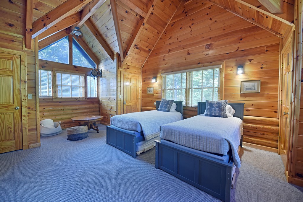 418485 Mineral Bluff Residential