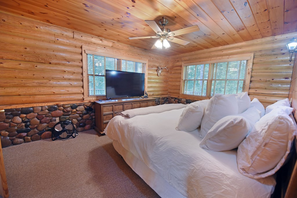 418485 Mineral Bluff Residential