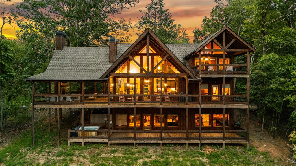 418487 Mineral Bluff 