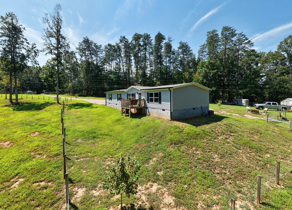 418513 Young Harris Residential