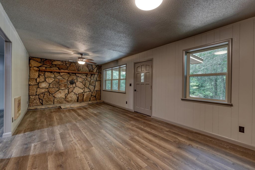 418515 Blairsville Residential