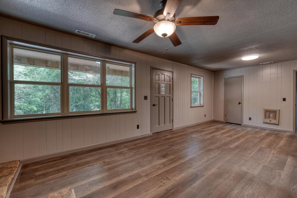 418515 Blairsville Residential