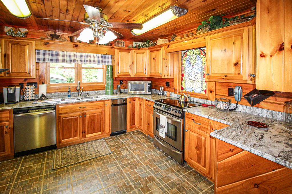 418517 Brasstown Residential