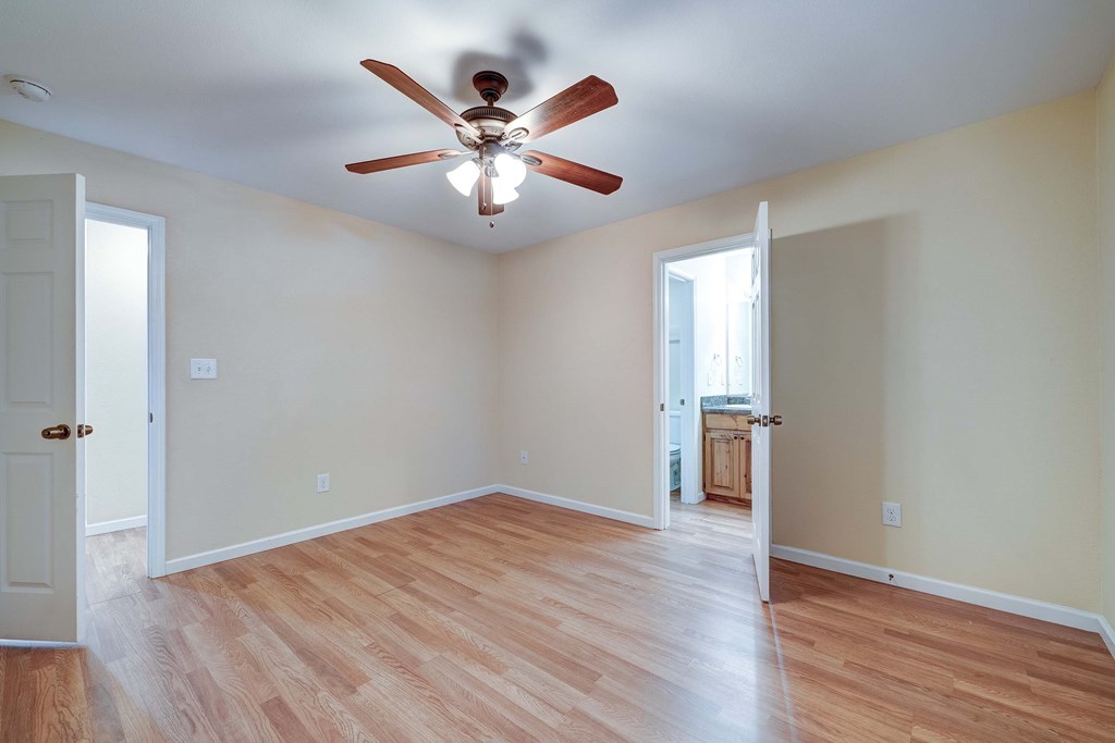 418521 Blue Ridge Residential