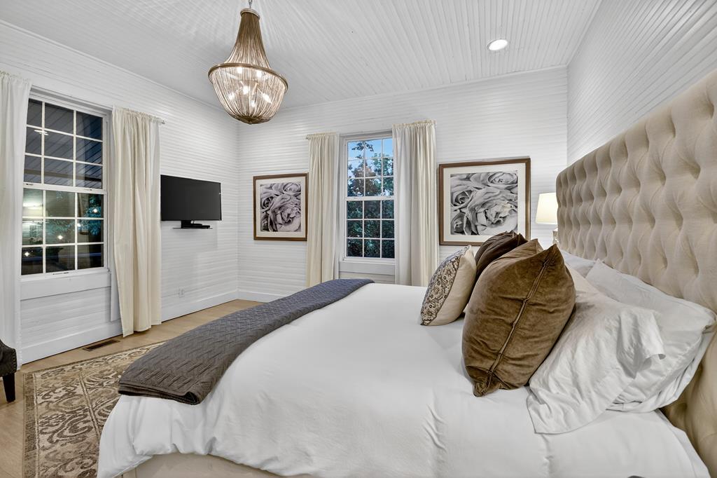 418553 Blue Ridge Residential