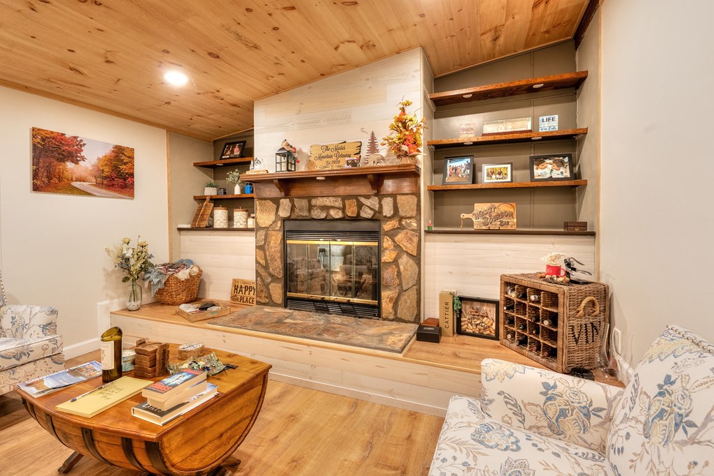 418554 Blairsville Residential