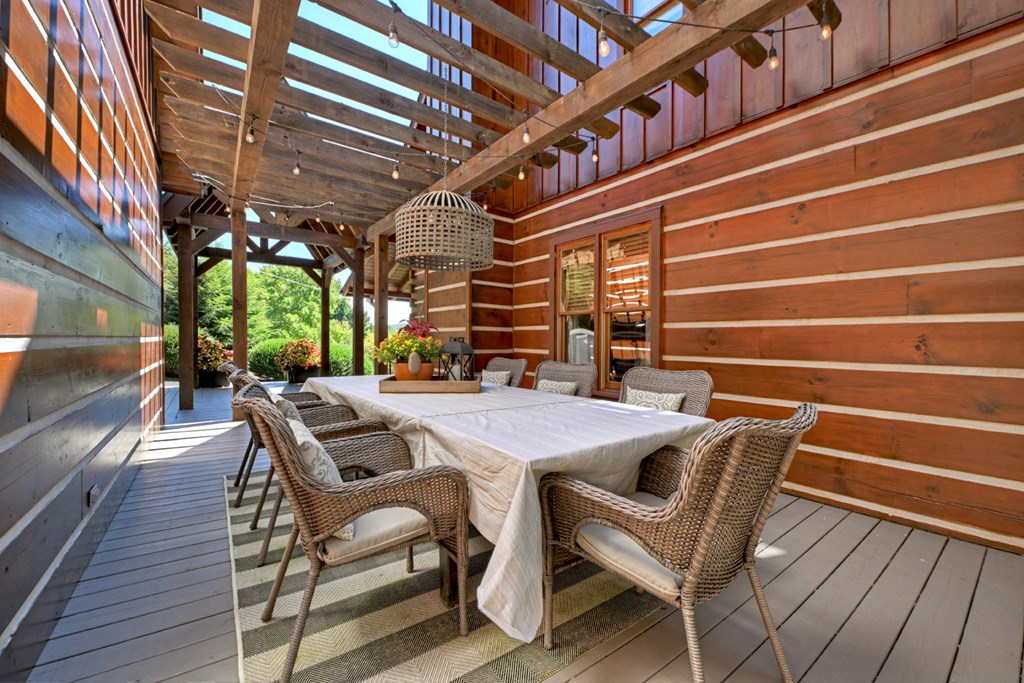 418556 Blue Ridge Residential