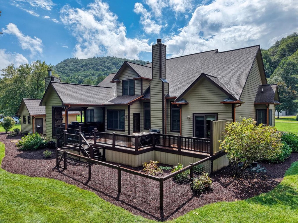 418563 Hiawassee Residential