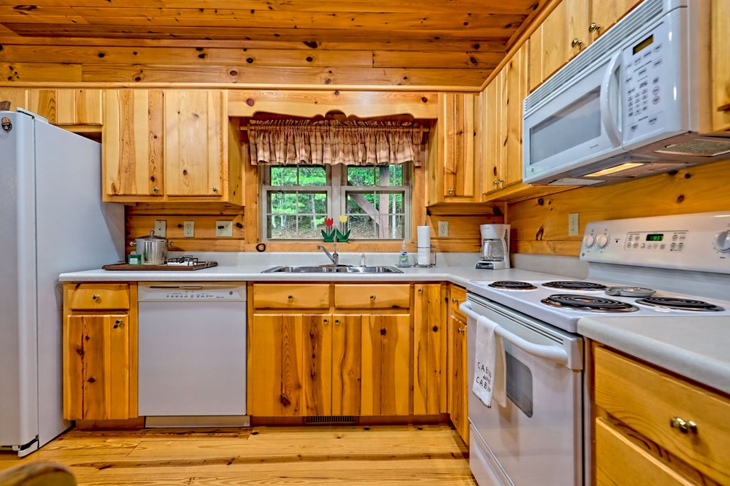 418567 Warne Residential