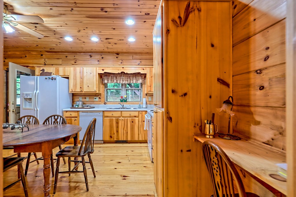 418567 Warne Residential
