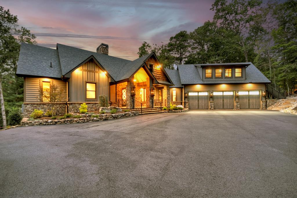418571 Mineral Bluff 