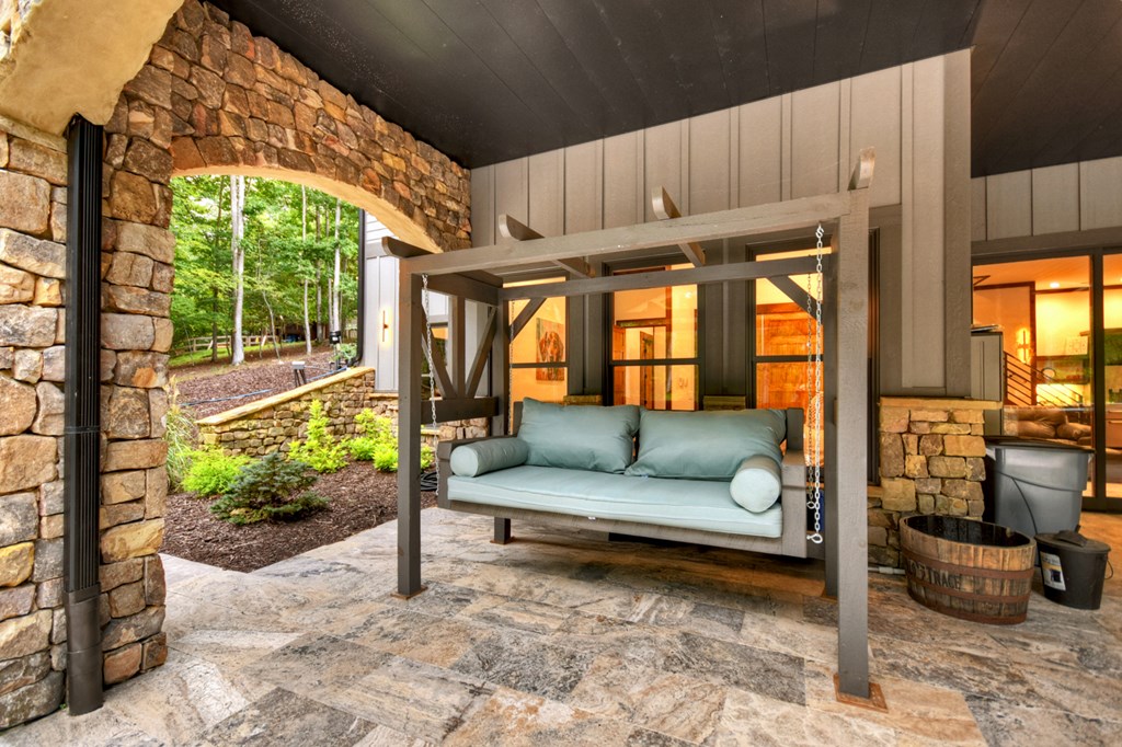 418571 Mineral Bluff Residential