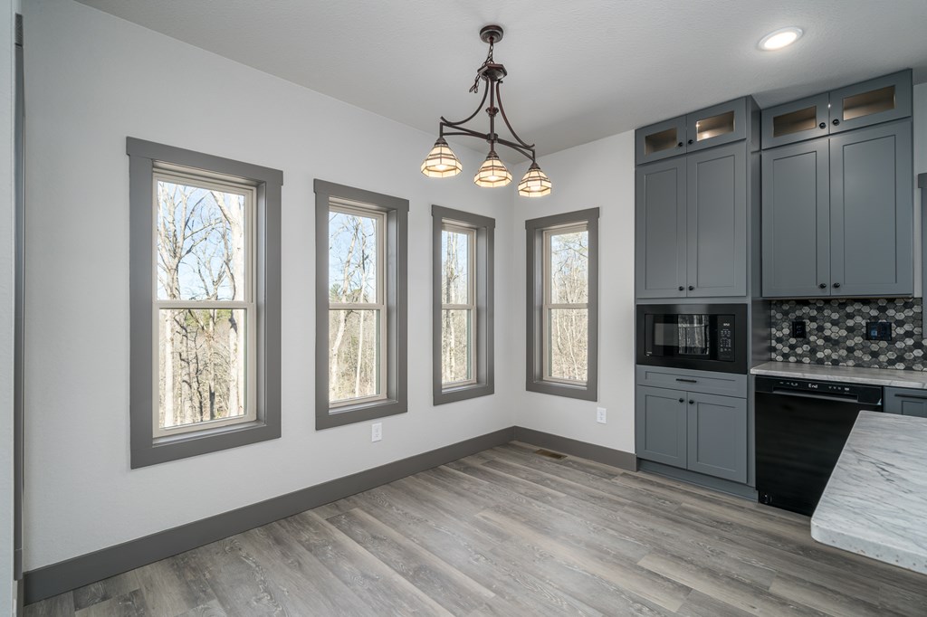418578 Talking Rock Residential
