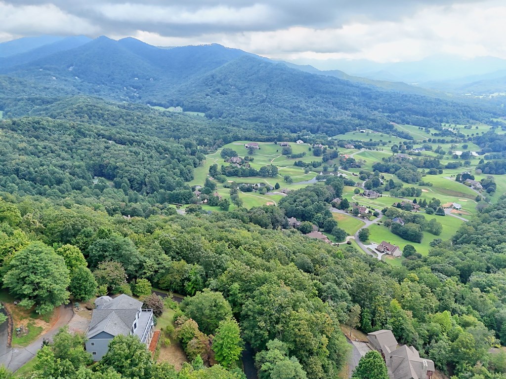 418583 Hayesville Residential