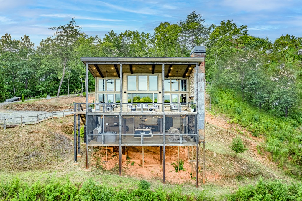 418593 Blue Ridge Residential