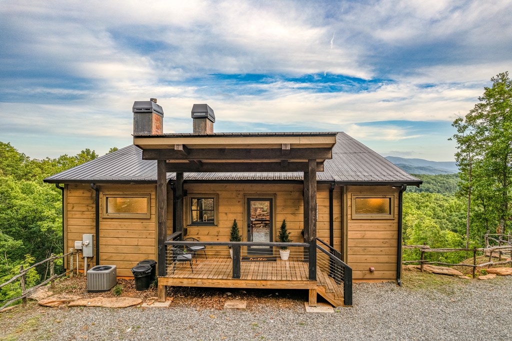 418593 Blue Ridge Residential