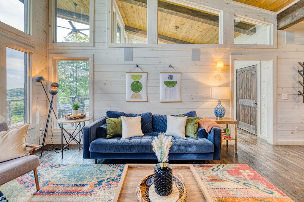 418593 Blue Ridge Residential