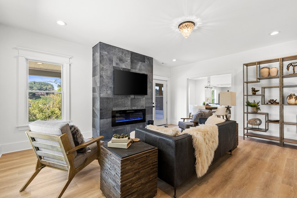 418600 Copperhill Residential