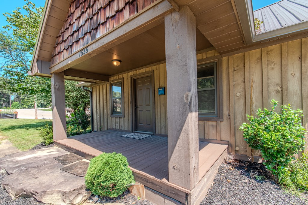 418605 Blue Ridge Residential