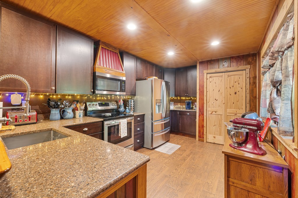 418607 Blairsville Residential