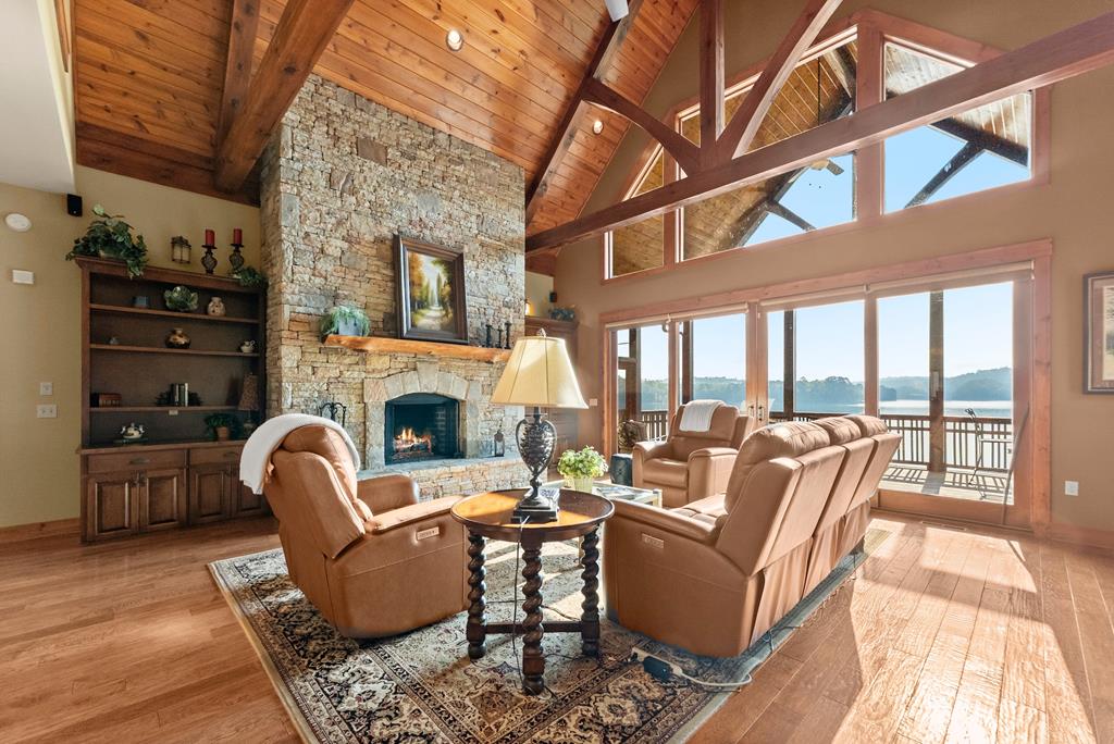 418612 Hiawassee Residential