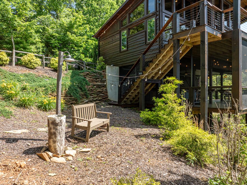 418618 Blue Ridge Residential