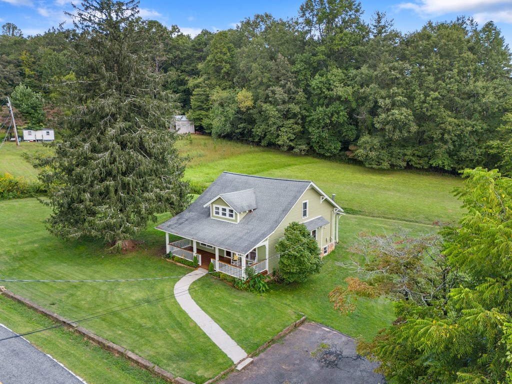 418621 Hayesville Residential
