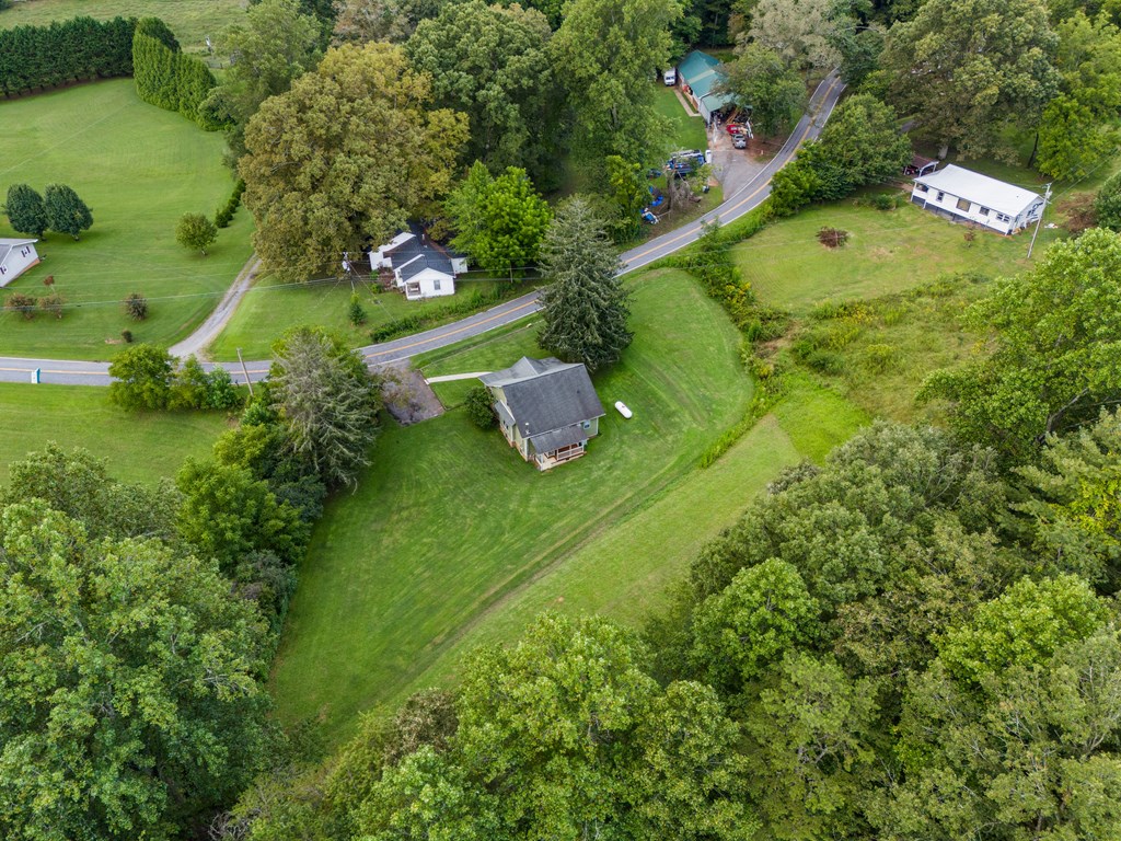 418621 Hayesville Residential