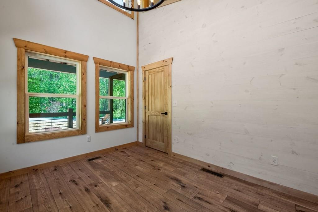 418625 Blue Ridge Residential