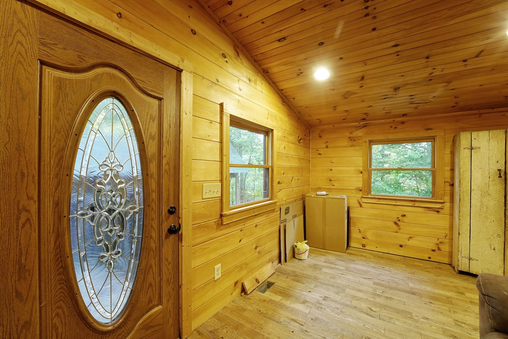 418632 Cherry Log Residential