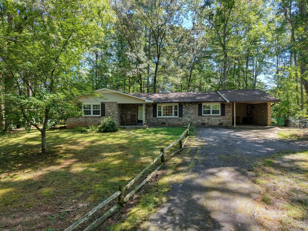 418637 Hayesville Residential