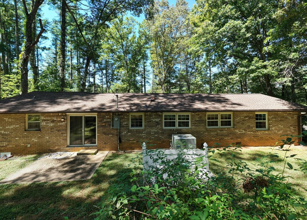 418637 Hayesville Residential