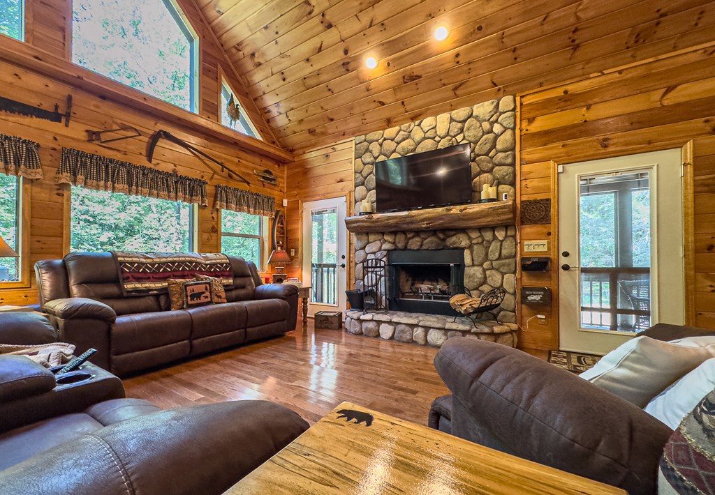 418641 Murphy Residential