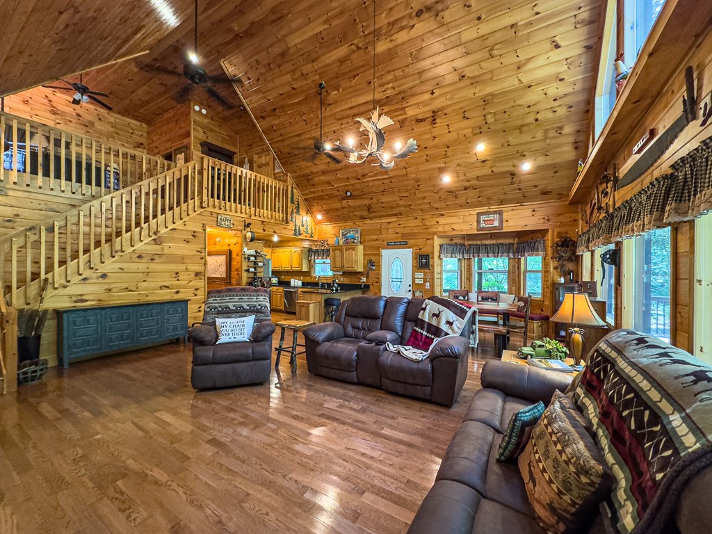 418641 Murphy Residential