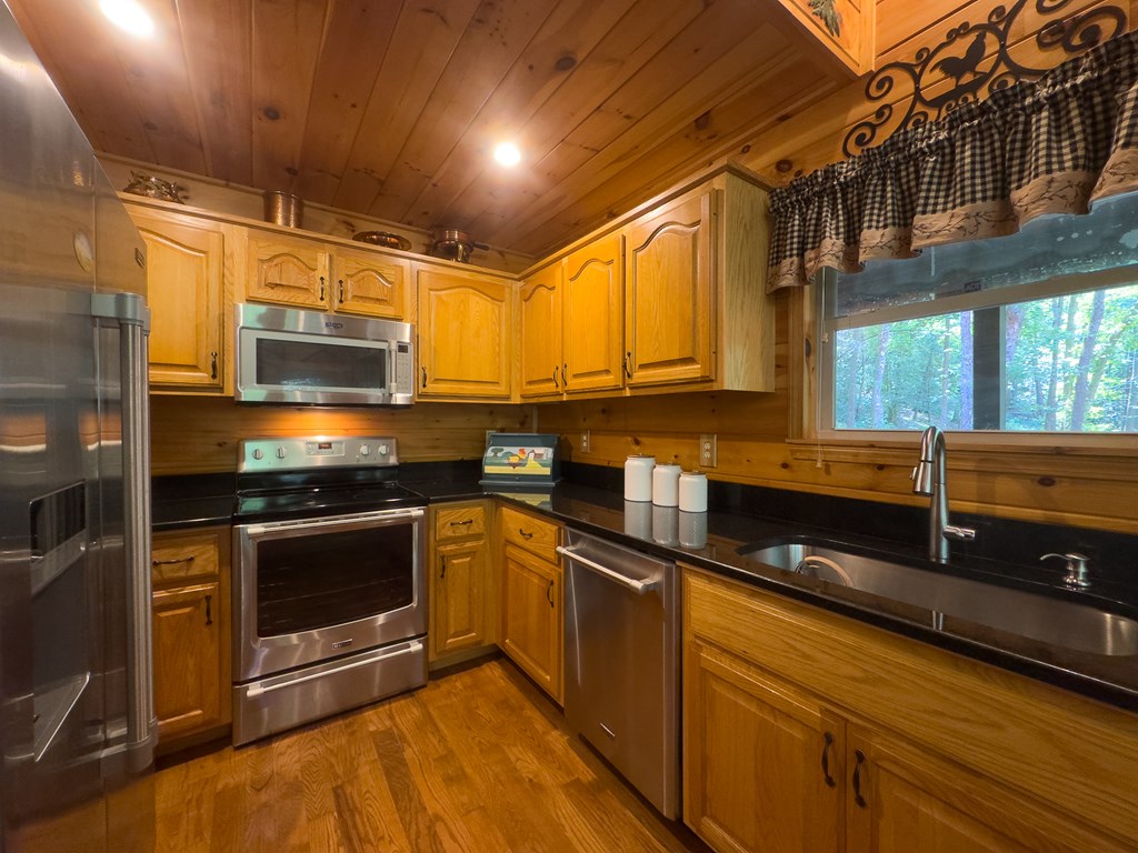 418641 Murphy Residential
