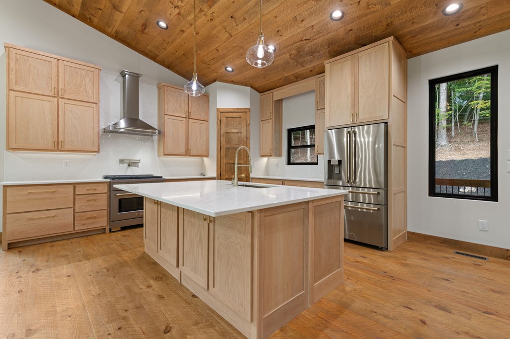418642 Morganton Residential
