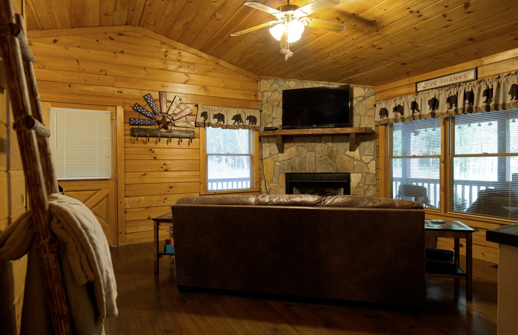 418644 McCaysville Residential
