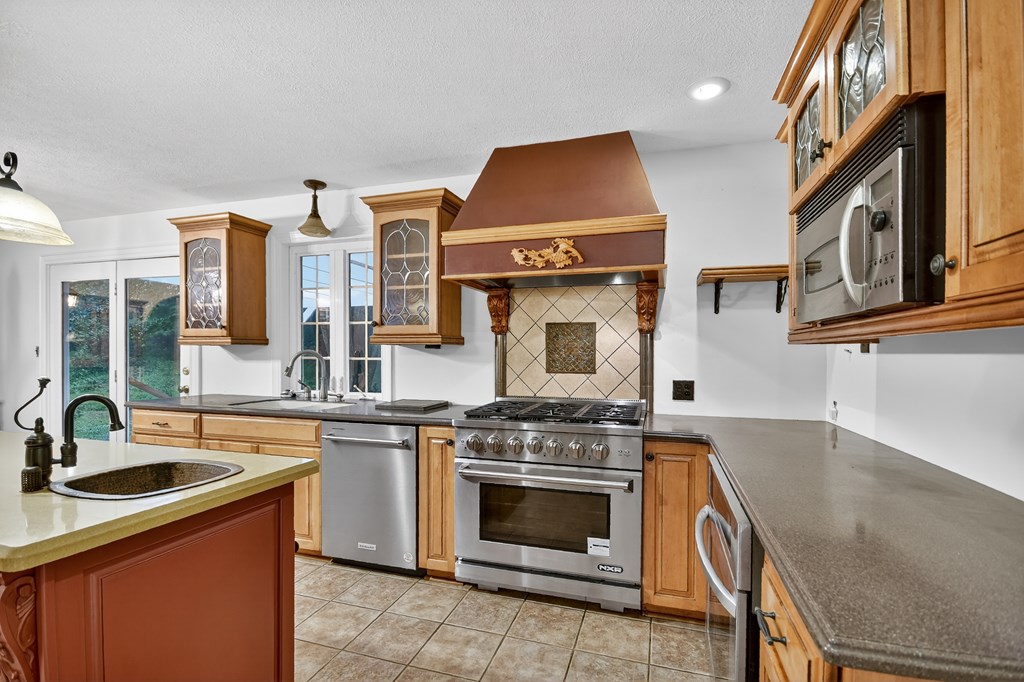 418656 Epworth Residential
