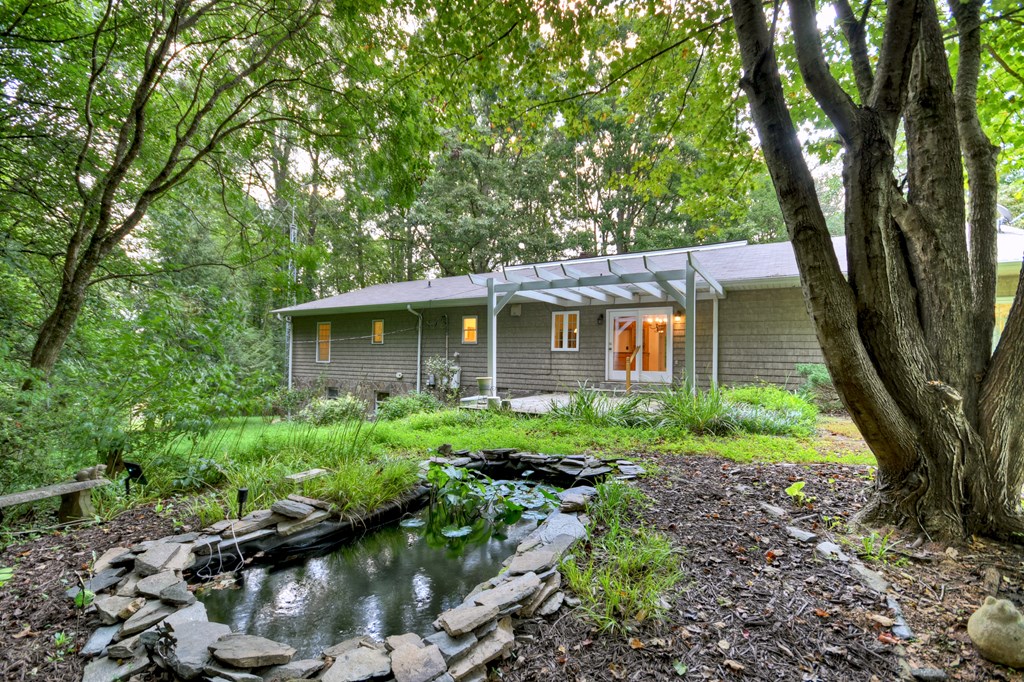 418656 Epworth Residential