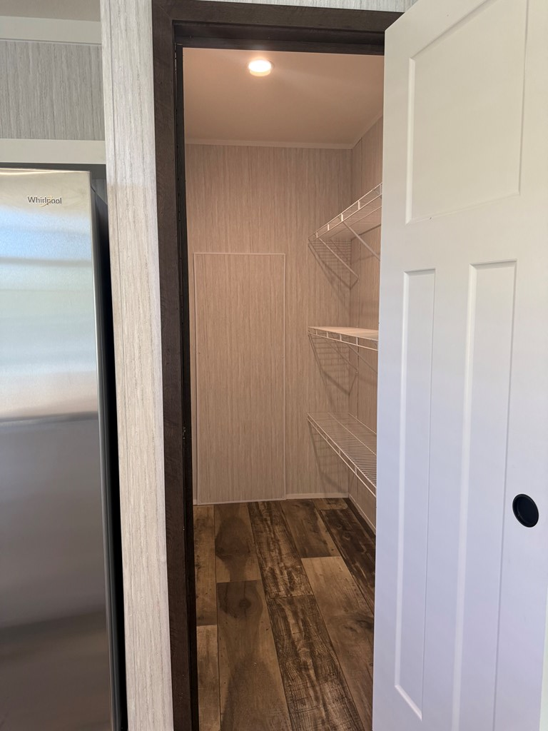 418675 Young Harris Residential