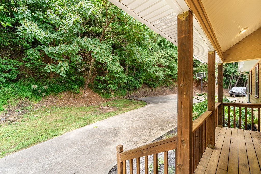 418711 Hayesville Residential