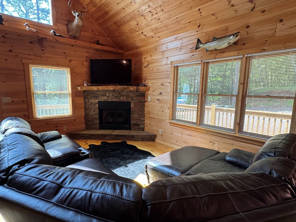 418713 Murphy Residential