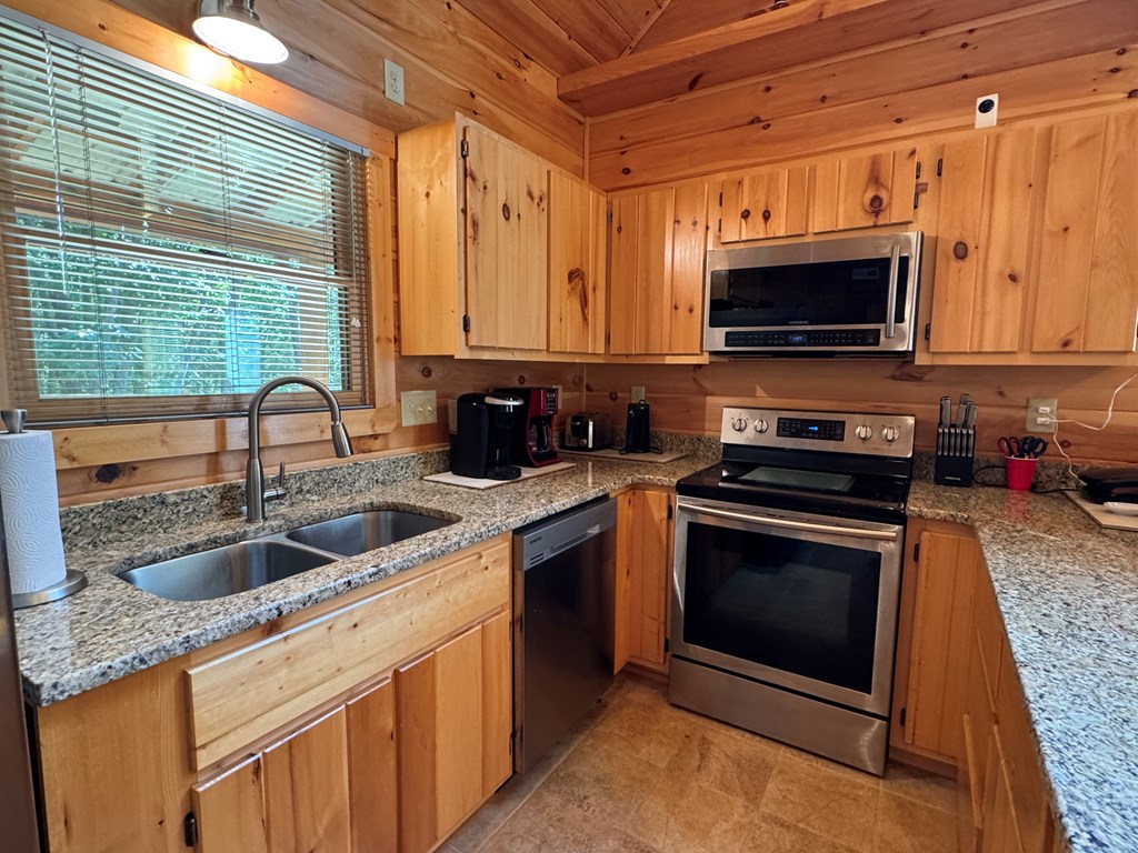 418713 Murphy Residential