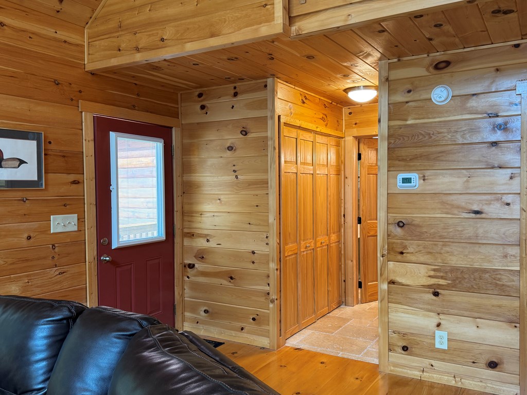 418713 Murphy Residential