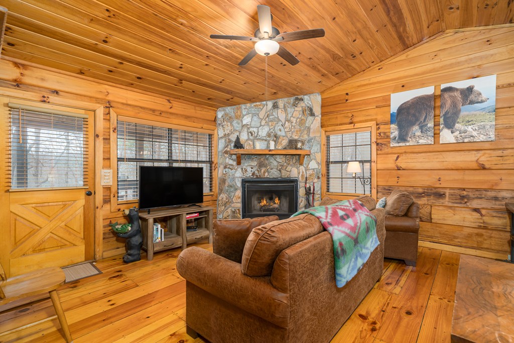 418715 Blue Ridge Residential