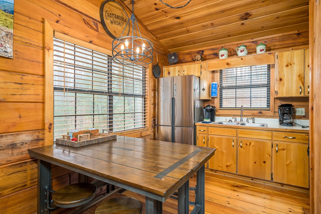 418715 Blue Ridge Residential