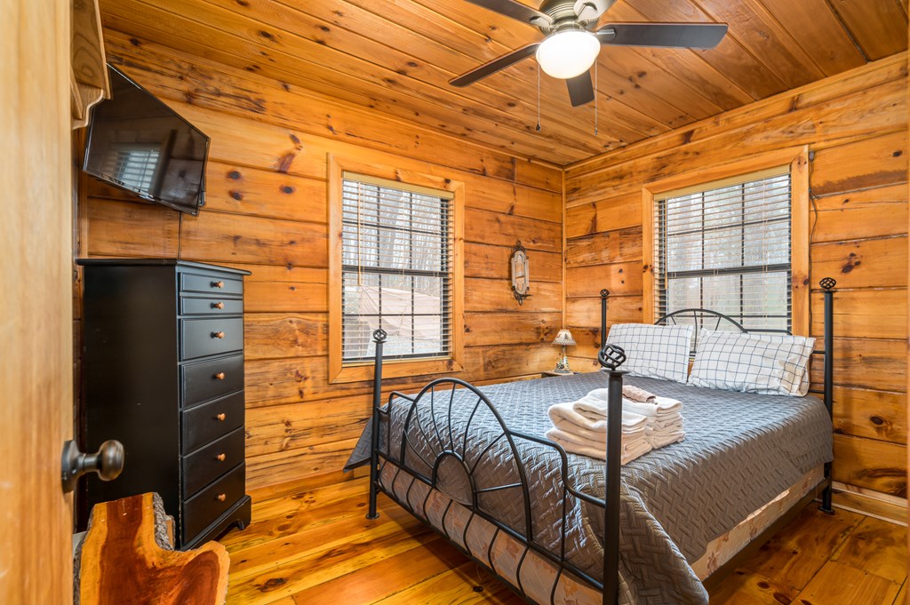 418715 Blue Ridge Residential