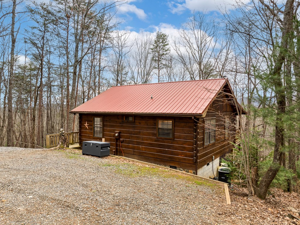 418715 Blue Ridge Residential