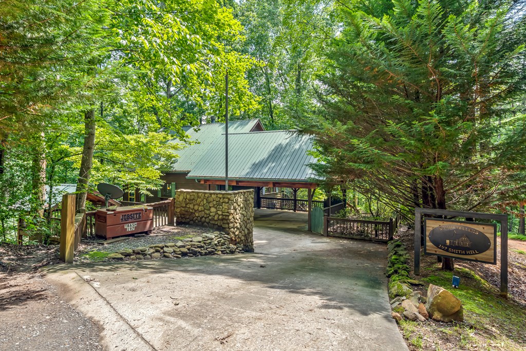 418723 Blue Ridge Residential