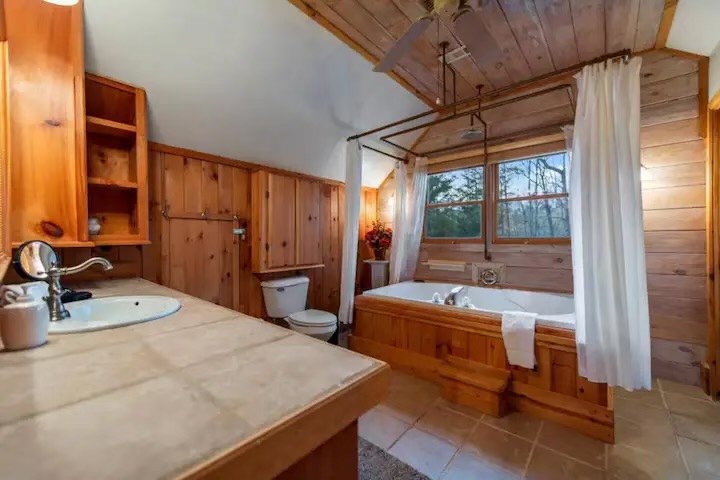 418723 Blue Ridge Residential